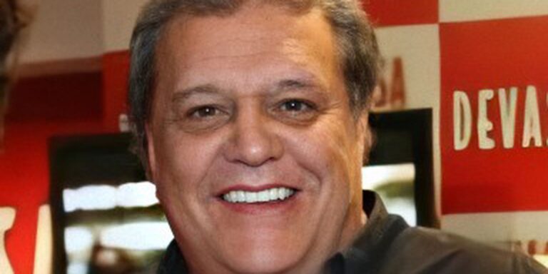 morre-aos-78-anos-o-diretor-e-ator-dennis-carvalho