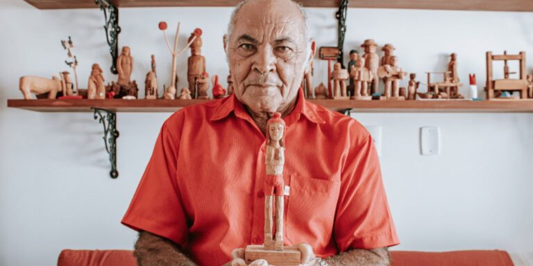 esculturas-do-sergipano-veio-chegam-a-caixa-cultural-de-belem