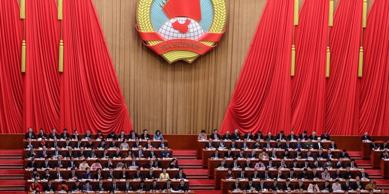 china-mantem-taxas-de-emprestimos-pelo-decimo-mes-consecutivo