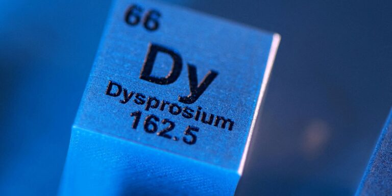 empresa-dos-eua-compra-mineradora-brasileira-de-terras-raras