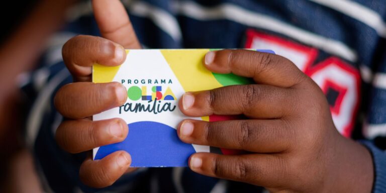 Caixa paga Bolsa Família a beneficiários com NIS de final 3 caixa-paga-bolsa-familia-a-beneficiarios-com-nis-de-final-3