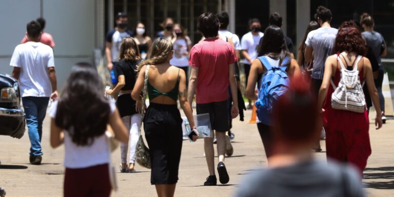 unesco:-matriculas-no-ensino-superior-mais-que-dobraram-no-mundo