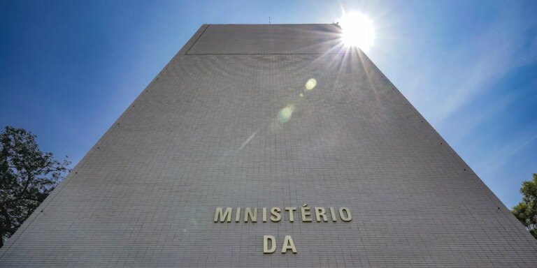 Governo bloqueia R$ 22,1 bi do Orçamento de 2026 governo-bloqueia-r$-22,1-bi-do-orcamento-de-2026