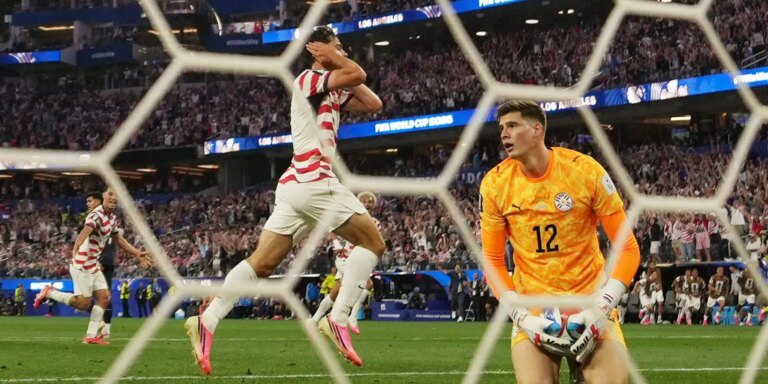 EUA estreia na Copa do Mundo com goleada sobre o Paraguai: 4×1 eua-estreia-na-copa-do-mundo-com-goleada-sobre-o-paraguai:-4×1