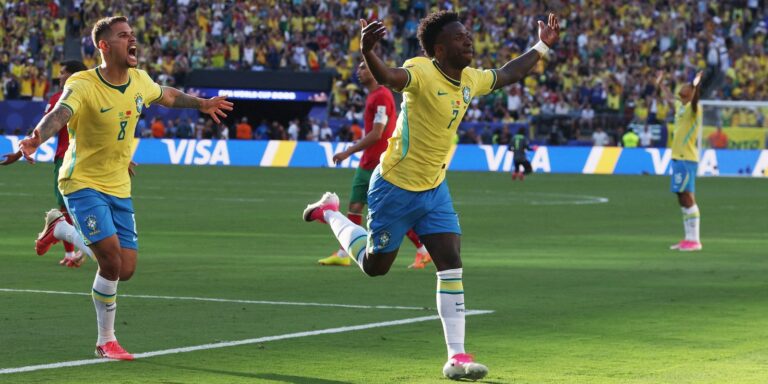 Raphinha, Vini Jr. e Douglas Santos se destacam nos números da estreia raphinha,-vini-jr.-e-douglas-santos-se-destacam-nos-numeros-da-estreia