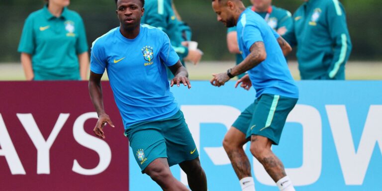Com dúvida na direita, Brasil encerra preparação para encarar Escócia com-duvida-na-direita,-brasil-encerra-preparacao-para-encarar-escocia