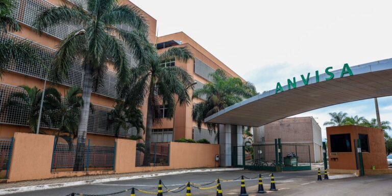 Anvisa aprova novo medicamento oral para câncer de mama anvisa-aprova-novo-medicamento-oral-para-cancer-de-mama