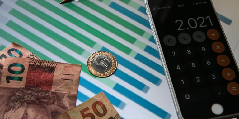 Mercado financeiro reduz projeção da inflação para 5,30% mercado-financeiro-reduz-projecao-da-inflacao-para-5,30%