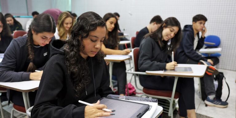 Prouni recebe 529,7 mil inscrições para o segundo semestre de 2026 prouni-recebe-529,7-mil-inscricoes-para-o-segundo-semestre-de-2026