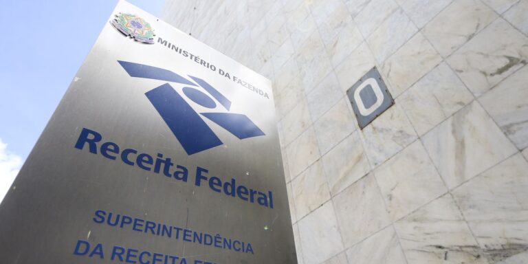 Receita classifica mais 17 empresas como devedoras contumazes receita-classifica-mais-17-empresas-como-devedoras-contumazes