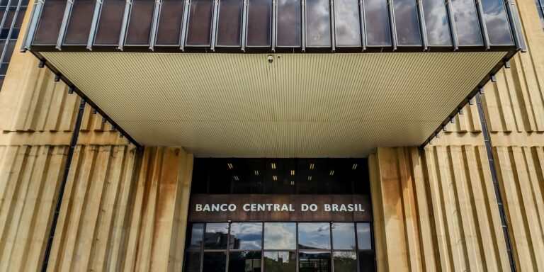Copom inicia reunião que definirá taxa básica de juros copom-inicia-reuniao-que-definira-taxa-basica-de-juros