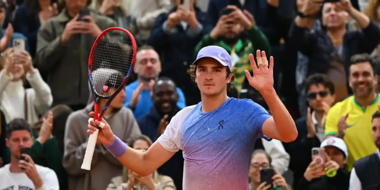 Incômodo no abdômen faz João Fonseca desistir do Masters de Cincinnati incomodo-no-abdomen-faz-joao-fonseca-desistir-do-masters-de-cincinnati