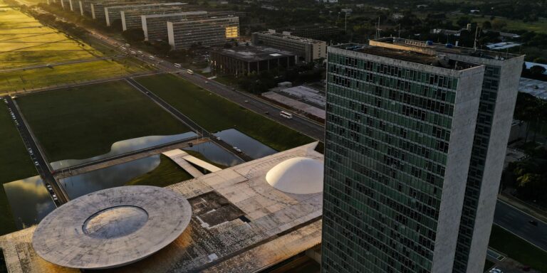 Eleições 2026: saiba quais são as atribuições de senadores e deputados eleicoes-2026:-saiba-quais-sao-as-atribuicoes-de-senadores-e-deputados