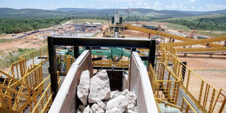 CMN facilita crédito emergencial a fertilizantes e minerais críticos cmn-facilita-credito-emergencial-a-fertilizantes-e-minerais-criticos