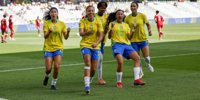 Seleção feminina derrota Canadá e avança às oitavas do Mundial Sub-20 selecao-feminina-derrota-canada-e-avanca-as-oitavas-do-mundial-sub-20