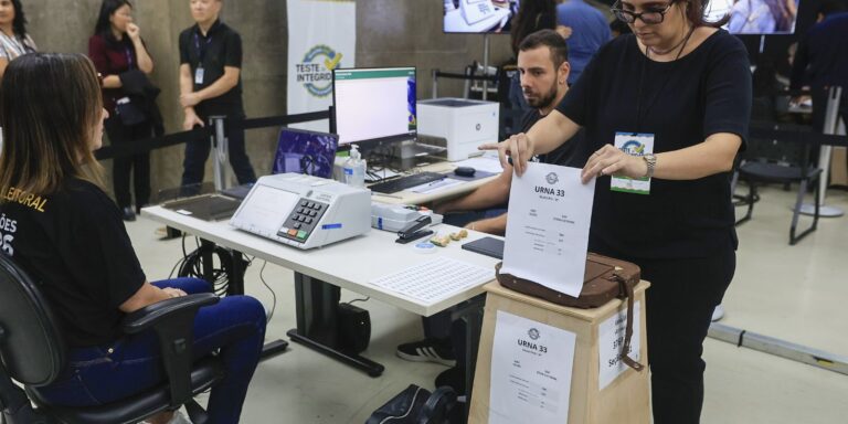 tre-sp-inicia-testes-de-integridade-em-urnas-da-capital-paulista