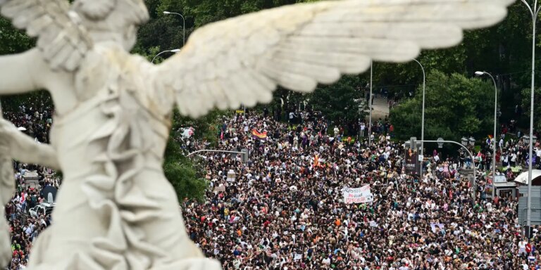 Habitação: Espanha antecipa eleições; sindicatos chamam à greve geral habitacao:-espanha-antecipa-eleicoes;-sindicatos-chamam-a-greve-geral