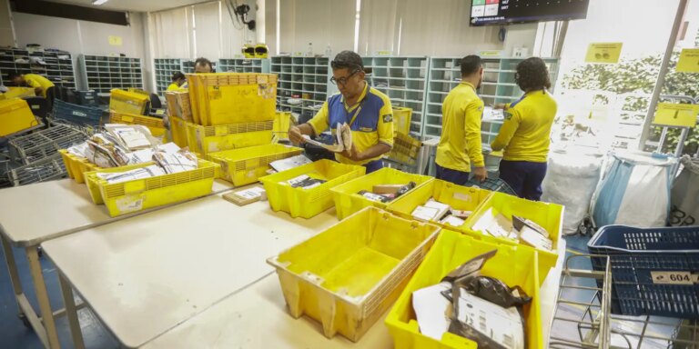 AliExpress e Correios firmam acordo para acelerar entregas no Brasil aliexpress-e-correios-firmam-acordo-para-acelerar-entregas-no-brasil