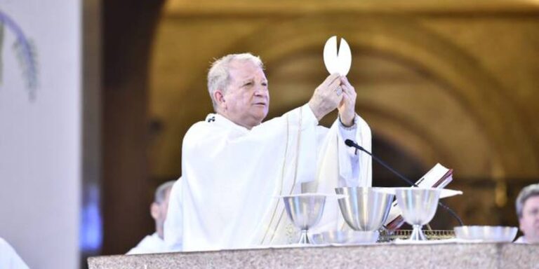 Arcebispo de Aparecida pede desarmamento e atenção à fome e à pobreza arcebispo-de-aparecida-pede-desarmamento-e-atencao-a-fome-e-a-pobreza