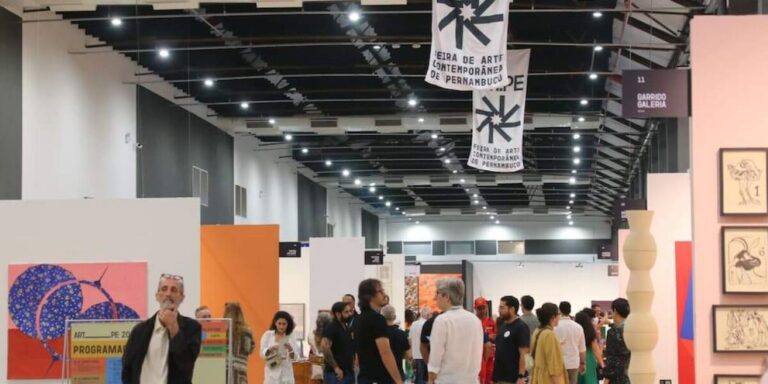 galerias,-curadores-e-colecionadores-se-encontram-na-art.pe,-em-recife