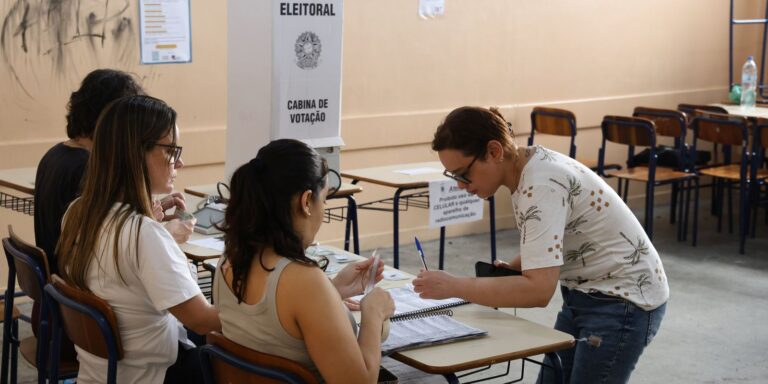 Eleições: quem não votou no primeiro turno pode participar do segundo eleicoes:-quem-nao-votou-no-primeiro-turno-pode-participar-do-segundo