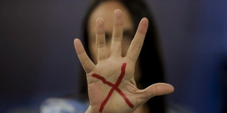 Operação prende mais de 57 mil acusados de violência contra mulheres operacao-prende-mais-de-57-mil-acusados-de-violencia-contra-mulheres