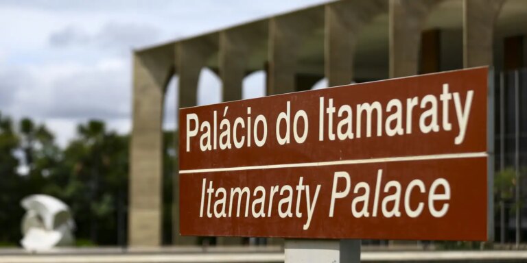 Itamaraty acusa Milei de tentar interferir na eleição brasileira itamaraty-acusa-milei-de-tentar-interferir-na-eleicao-brasileira