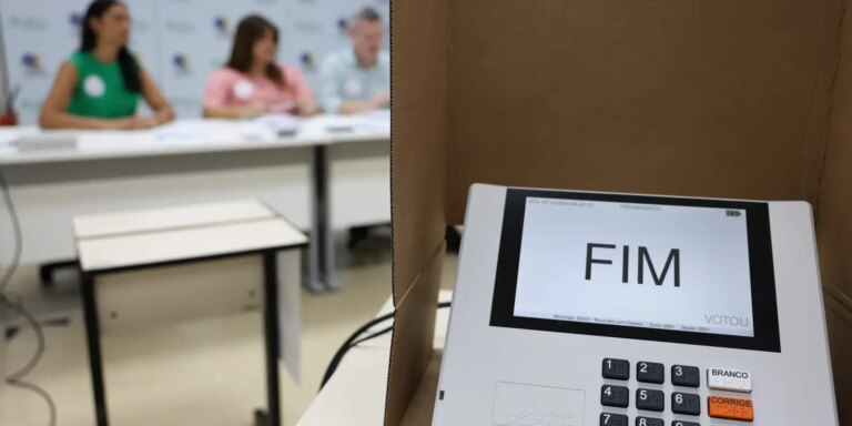 Saiba os direitos de idosos e pessoas com deficiência para votar saiba-os-direitos-de-idosos-e-pessoas-com-deficiencia-para-votar