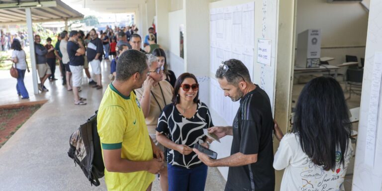 Trabalhador tem direito de sair do serviço para votar; confira a lei trabalhador-tem-direito-de-sair-do-servico-para-votar;-confira-a-lei